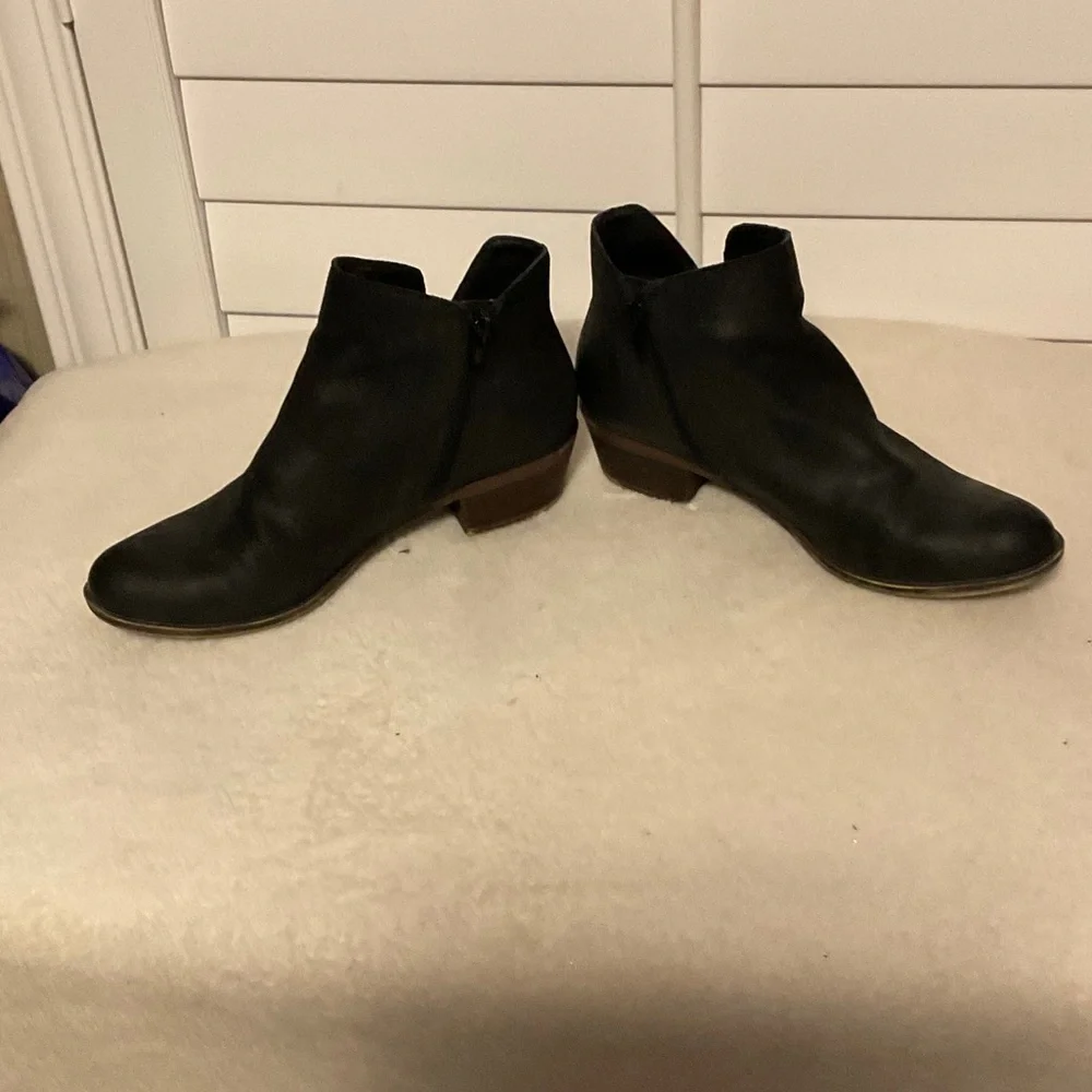 Lucky Brand Black Ankle Booties